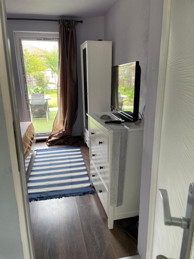Ferienwohnung Garsoniera La Casa Timişoara Exterior foto